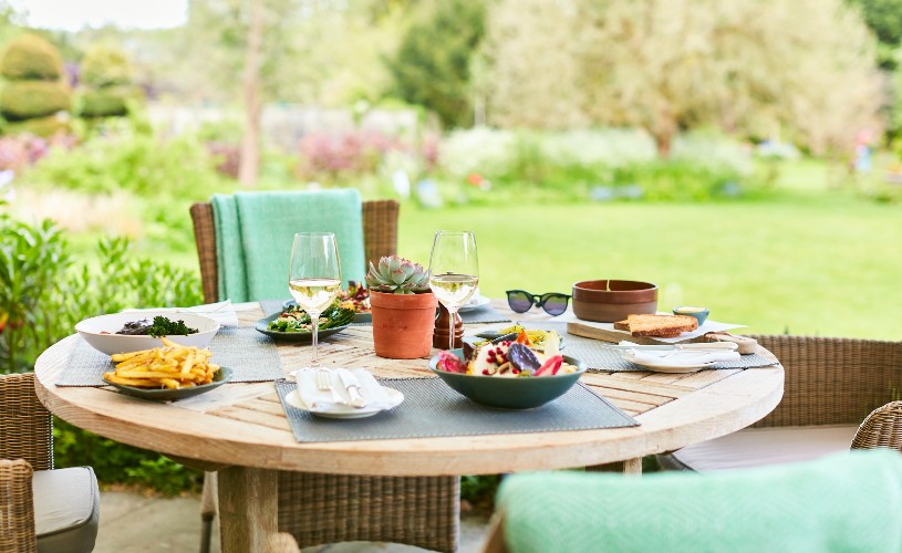 Alfresco brunch at The Bath Priory